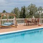 Casa Estrella - Chill Beside Your Private Pool شقة فريجيليانا